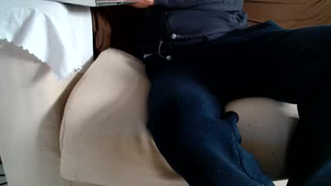 Snapshot of 55felix chatting on 01-03-25, 10:09 F E L I X - - F O ll O W M E online show from 01-03-25, 10:09