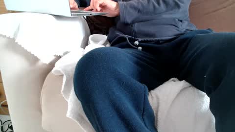 Snapshot of 55felix chatting on 01-06-25, 12:46 F E L I X - - F O ll O W M E online show from 01-06-25, 12:46