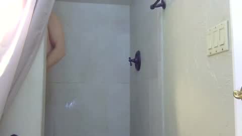 Snapshot of 5m0o74a55 chatting on 12-08-24, 06:28 5m0o74a55 online show from 12-08-24, 06:28