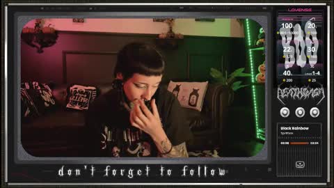 Juune online show from 09-25-25, 06:11