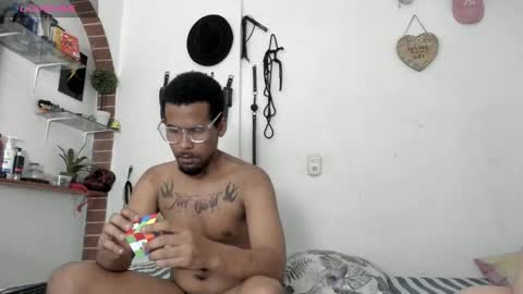 Snapshot of 69blackwhite chatting on 03-13-26, 08:10 69blackwhite online show from 03-13-26, 08:10