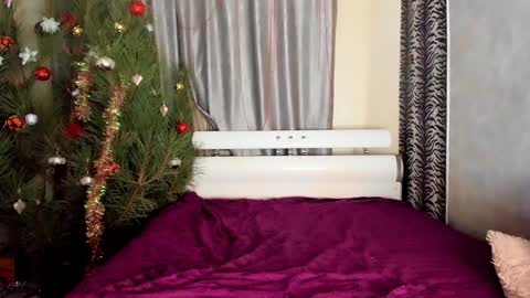 Snapshot of 6noangel66 chatting on 12-26-24, 12:57 SABOTAGE online show from 12-26-24, 12:57