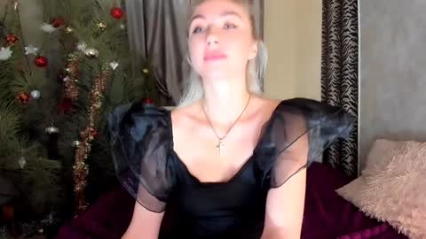 Snapshot of 6noangel66 chatting on 01-09-25, 01:50 SABOTAGE online show from 01-09-25, 01:50