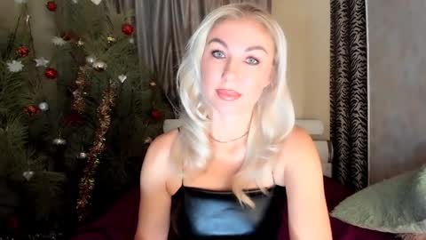 Snapshot of 6noangel66 chatting on 01-12-25, 01:00 SABOTAGE online show from 01-12-25, 01:00