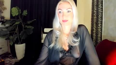 Snapshot of 6noangel66 chatting on 10-05-25, 01:15 SABOTAGE online show from 10-05-25, 01:15