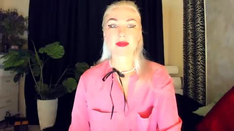 Snapshot of 6noangel66 chatting on 05-17-26, 01:25 SABOTAGE online show from 05-17-26, 01:25