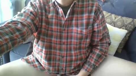 Snapshot of 72funguy71 chatting on 10-31-25, 06:20 72funguy71 online show from 10-31-25, 06:20