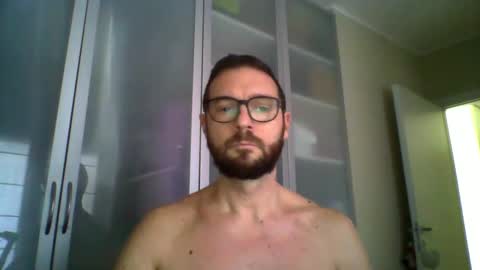 Snapshot of 77architt chatting on 01-03-25, 02:30 77architt online show from 01-03-25, 02:30