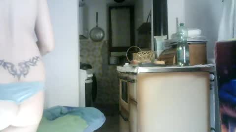 Lilu online show from 06-19-26, 08:23