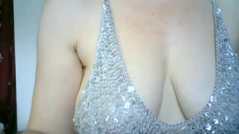 Lilu online show from 07-12-26, 10:28