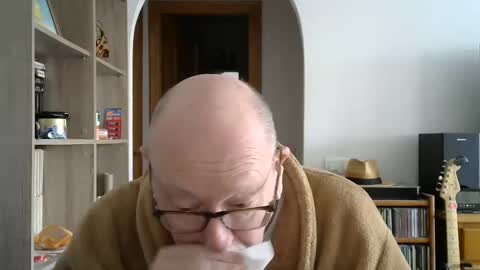 Snapshot of 7thsojourn chatting on 12-18-24, 09:58 Papi online show from 12-18-24, 09:58