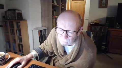  Papi  online show from 02-20-26, 06:08