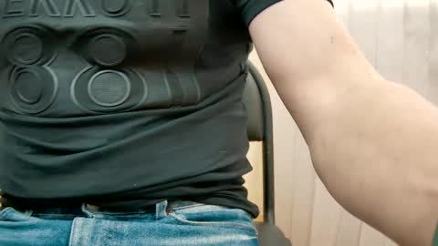 Snapshot of 7znkbob chatting on 01-14-25, 09:56 bob big head online show from 01-14-25, 09:56