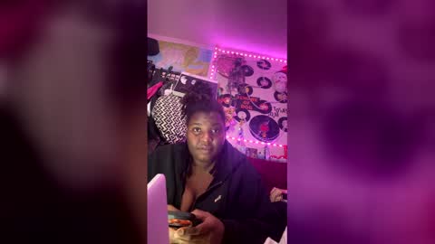 MissMessyP online show from 05-24-26, 03:17