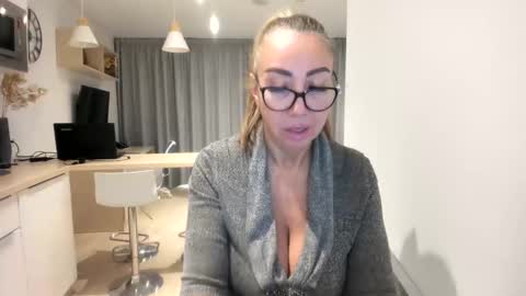 8ciara online show from 12-04-25, 06:55