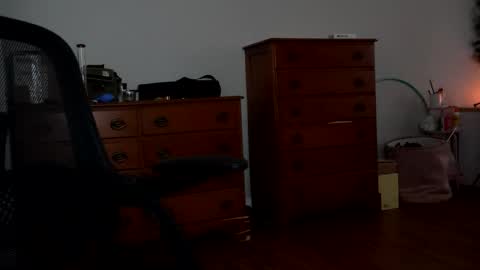 Snapshot of 8inch_blessed chatting on 12-02-25, 04:24 8inch_blessed online show from 12-02-25, 04:24