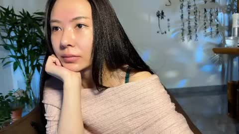 lily online show from 04-08-26, 06:02