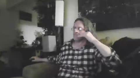 Snapshot of 9thdark chatting on 03-20-26, 01:32 KC online show from 03-20-26, 01:32