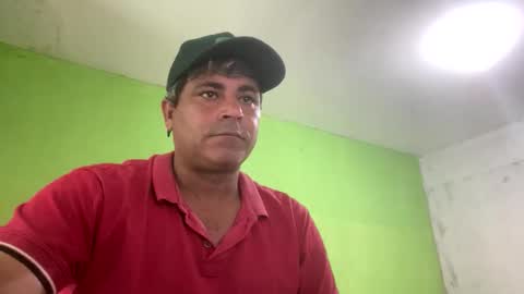 Snapshot of 9vinhocamshow chatting on 06-08-26, 10:48 9vinhocamshow online show from 06-08-26, 10:48