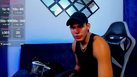 Snapshot of _0324 chatting on 03-08-25, 08:55 rick online show from 03-08-25, 08:55