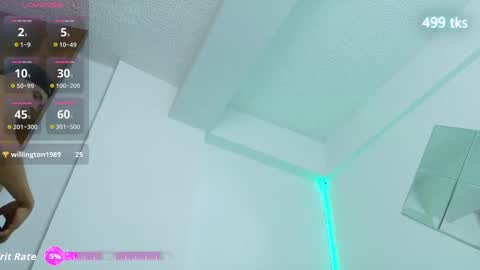 Snapshot of _0324 chatting on 09-24-25, 07:44 rick online show from 09-24-25, 07:44