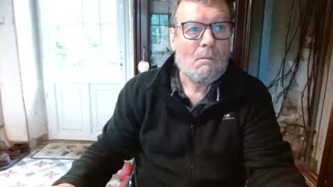 _123_voyeur_ online show from 09-29-25, 07:35