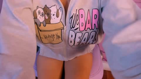 Alice  online show from 10-16-25, 02:45