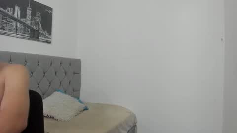 Snapshot of _1dereck chatting on 03-03-26, 09:48 DERECK online show from 03-03-26, 09:48