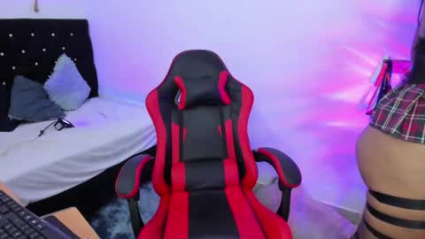 Noah  online show from 04-17-26, 07:44