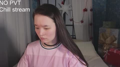 Snapshot of _3x7_ chatting on 12-23-25, 07:06 _3x7_ online show from 12-23-25, 07:06