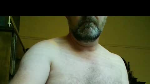 Snapshot of __aussie___ chatting on 02-15-26, 12:18 __aussie___ online show from 02-15-26, 12:18