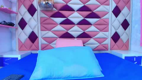 Snapshot of _abby_rouss chatting on 09-23-25, 03:09 abby rouss online show from 09-23-25, 03:09