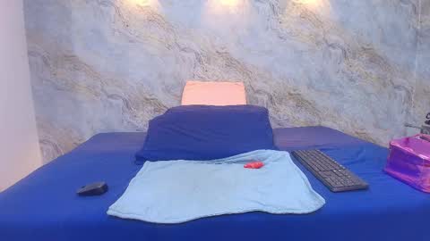 Snapshot of _abby_rouss chatting on 10-30-25, 03:08 abby rouss online show from 10-30-25, 03:08