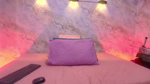 Snapshot of _abby_rouss chatting on 10-31-25, 03:07 abby rouss online show from 10-31-25, 03:07