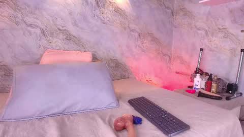 Snapshot of _abby_rouss chatting on 11-07-25, 03:39 abby rouss online show from 11-07-25, 03:39