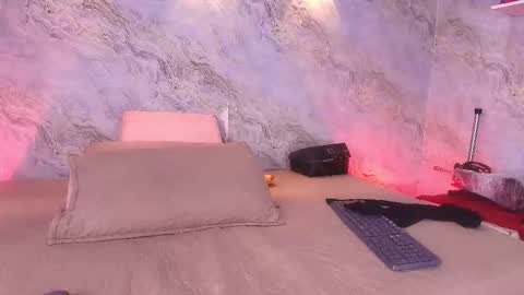 Snapshot of _abby_rouss chatting on 11-12-25, 03:18 abby rouss online show from 11-12-25, 03:18