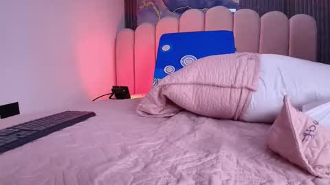 Snapshot of _abby_rouss chatting on 12-02-25, 03:01 abby rouss online show from 12-02-25, 03:01