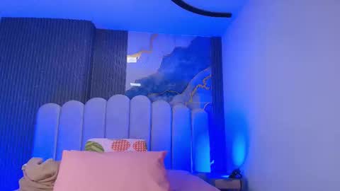 Snapshot of _abby_rouss chatting on 12-21-25, 03:02 abby rouss online show from 12-21-25, 03:02