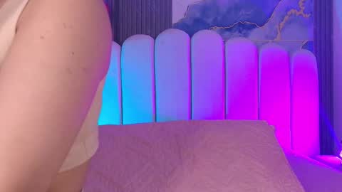 Snapshot of _abby_rouss chatting on 02-23-26, 03:04 abby rouss online show from 02-23-26, 03:04