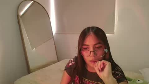 Snapshot of _abbyyyy_ chatting on 03-05-26, 05:42 abby 3 online show from 03-05-26, 05:42