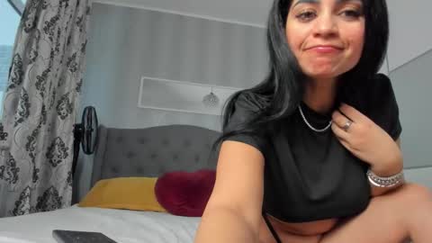 Adelle online show from 03-11-26, 02:34