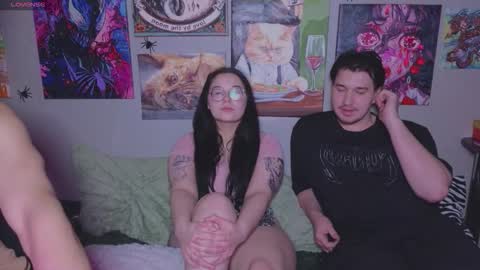 KENDALL  NATHANRYAN  LUCY online show from 11-30-25, 06:56