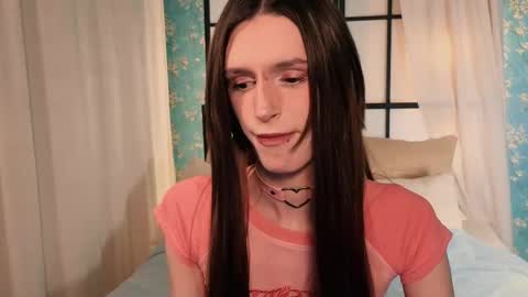 Snapshot of _adrian_the_one chatting on 02-11-26, 05:34 adrian online show from 02-11-26, 05:34