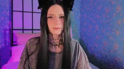 Snapshot of _adrian_the_one chatting on 02-27-26, 05:18 adrian online show from 02-27-26, 05:18