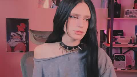 Snapshot of _adrian_the_one chatting on 03-07-26, 05:26 adrian online show from 03-07-26, 05:26