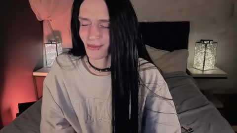 Snapshot of _adrian_the_one chatting on 03-11-26, 06:08 adrian online show from 03-11-26, 06:08