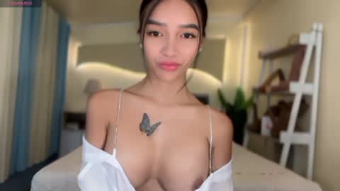 agatha online show from 11-07-25, 02:33