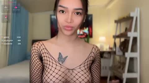 Snapshot of _agatha69_ chatting on 07-05-26, 04:19 agatha online show from 07-05-26, 04:19