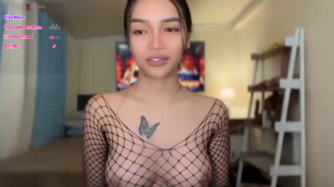 Snapshot of _agatha69_ chatting on 07-23-26, 02:42 agatha online show from 07-23-26, 02:42