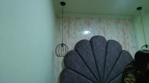  Alaia online show from 11-12-25, 11:32